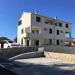 With Parking Space Vantacici - Krk - 21694 Malinska
